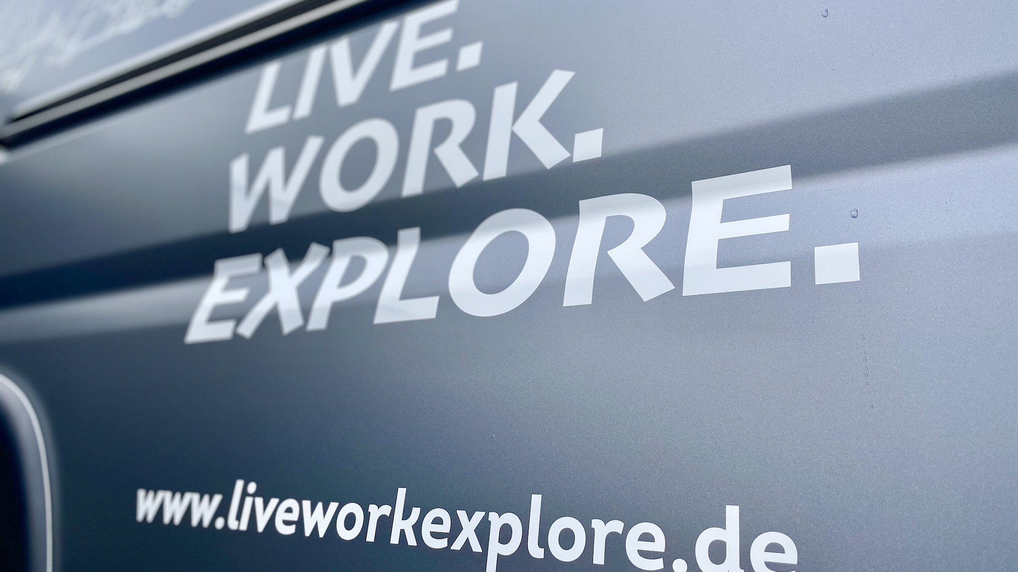 _live.work.explore_